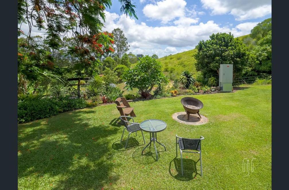 Amamoor Homestead And Country Cottages Экстерьер фото