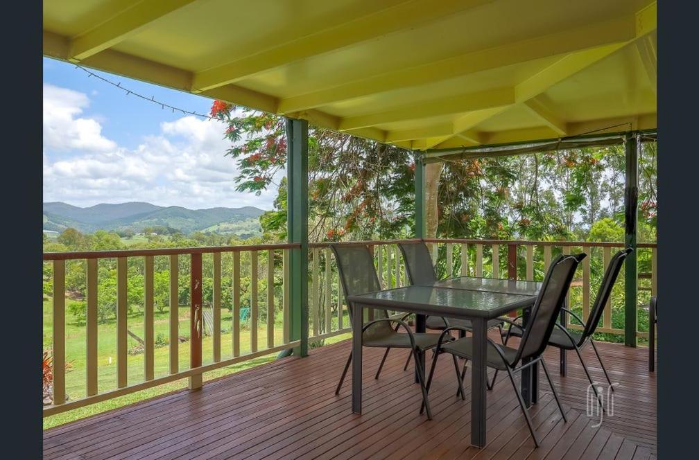 Amamoor Homestead And Country Cottages Экстерьер фото